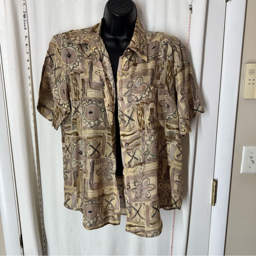 Vintage Women's Anna and Frank Silk Floral Button Down